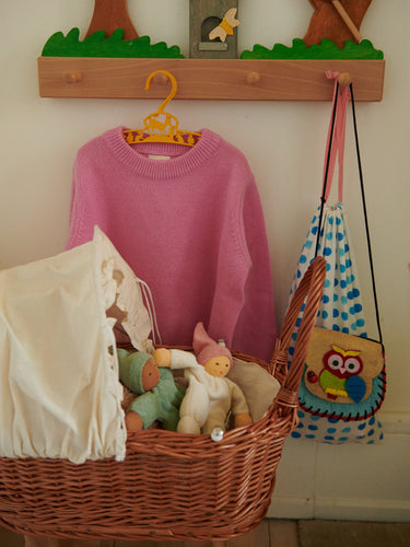 Nucki Rattle Doll Rose